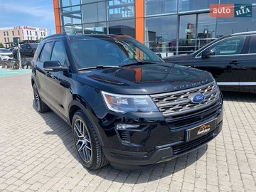 Авто Ford Explorer 2018 № 7888538