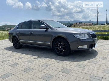 Авто Skoda Superb 2011 № 7889012