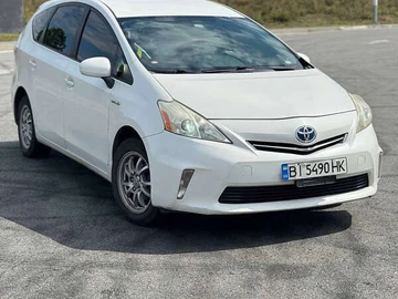 Авто Toyota Prius V 2012 № 7889056