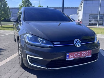 Авто Volkswagen E-Golf 2020 № 7889075