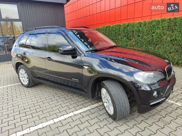 Авто BMW X5 2010 № 7889112