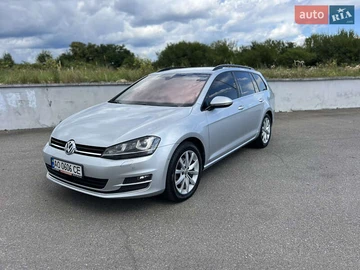 Авто Volkswagen Golf 2017 № 7889115