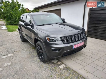 Авто Jeep Grand Cherokee 2017 № 7889173