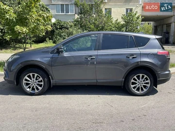 Авто Toyota Rav4 2017 № 7889206