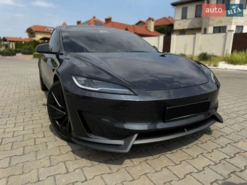 Авто Tesla Model 3 2024 № 7889256