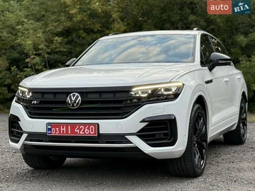 Авто Volkswagen Touareg 2021 № 7889273