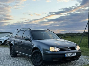 Авто Volkswagen Golf 2000 № 7889375