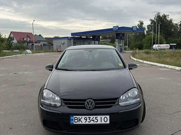 Авто Volkswagen Golf 2005 № 7889447