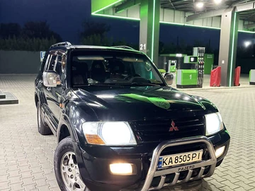 Авто Mitsubishi Pajero Wagon 2002 № 7889466