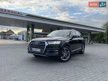 Авто Audi Q7 2016 № 7889529