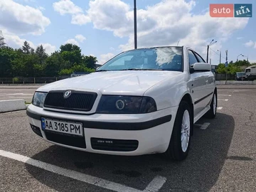 Авто Skoda Octavia 2000 № 7889544