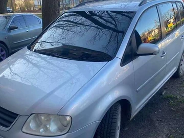 Авто Volkswagen Touran 2005 № 7889548