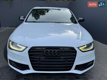 Авто Audi A4 2013 № 7889592