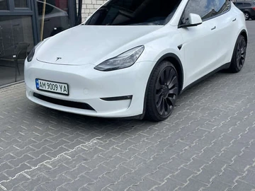 Авто Tesla Model Y 2021 № 7889654