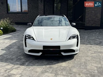 Авто Porsche Taycan 2020 № 7889659