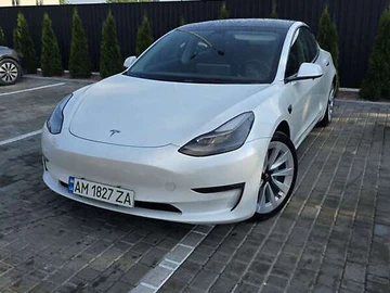 Авто Tesla Model 3 2021 № 7889707