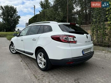 Авто Renault Megane 2010 № 7889848