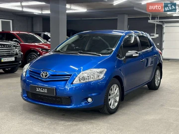 Авто Toyota Auris 2011 № 7889890