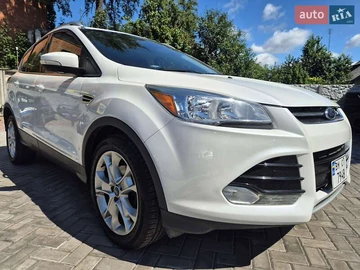 Авто Ford Escape 2015 № 7889916
