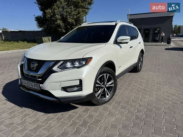 Авто Nissan Rogue 2018 № 7889955