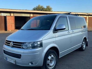 Авто Volkswagen Multivan 2012 № 7889975