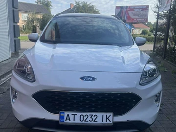 Авто Ford Escape 2022 № 7890009