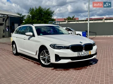 Авто BMW 5 Series 2023 № 7890015