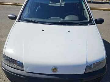 Авто Fiat Punto 2000 № 7890057