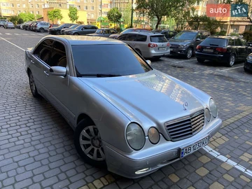 Авто Mercedes E-Class 2001 № 7890087