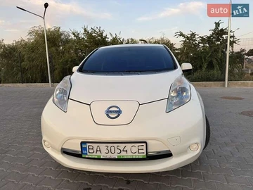 Авто Nissan Leaf 2013 № 7890125