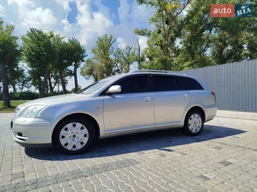 Авто Toyota Avensis 2004 № 7890138
