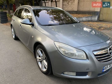 Авто Opel Insignia 2010 № 7890183