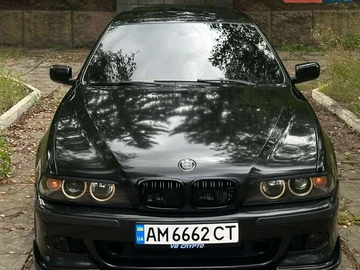 Авто BMW 5 Series 2002 № 7890207
