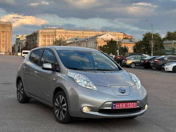 Авто Nissan Leaf 2017 № 7890232