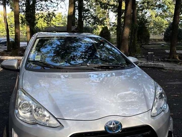 Авто Toyota Aqua 2015 № 7890272