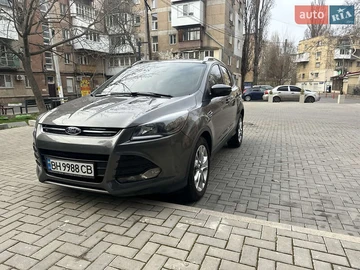 Авто Ford Escape 2015 № 7890301