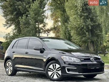Авто Volkswagen E-Golf 2017 № 7890311
