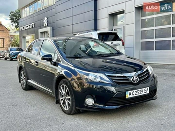 Авто Toyota Avensis 2013 № 7890347