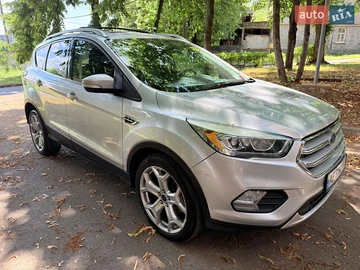Авто Ford Escape 2017 № 7890370