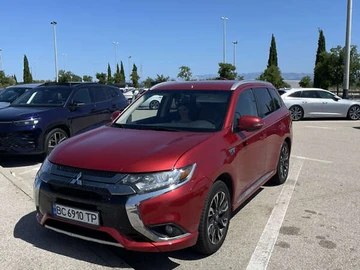 Авто Mitsubishi Outlander 2018 № 7890386