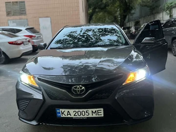 Авто Toyota Camry 2018 № 7890397