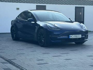 Авто Tesla Model 3 2021 № 7890445