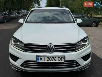 Авто Volkswagen Touareg 2014 № 7890461