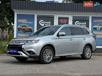 Авто Mitsubishi Outlander 2022 № 7890463