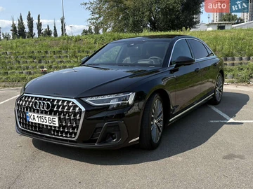 Авто Audi A8 2022 № 7890515