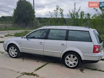 Авто Volkswagen Passat 2001 № 7890610