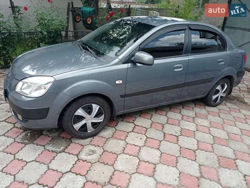 Авто KIA Rio 2006 № 7890648