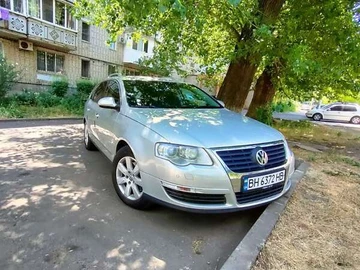 Авто Volkswagen Passat 2009 № 7890704