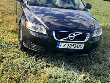 Авто Volvo V50 2010 № 7890735