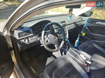 Авто Volkswagen Passat 2014 № 7890813